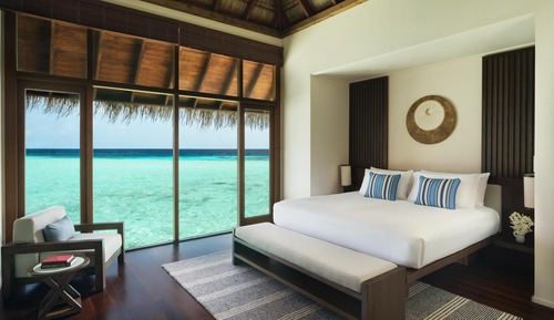 Grand Villa, 1 King Bed (Grand Water Villa)