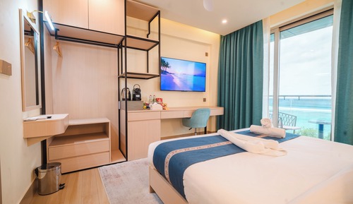 Superior Premium Seaview with Large Balcony
