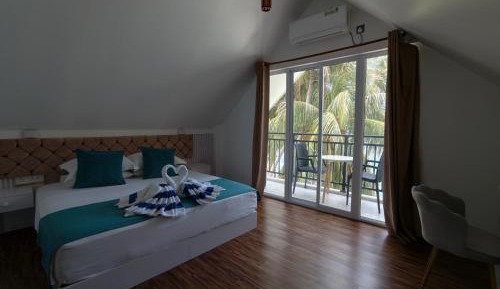 Deluxe Double or Twin Room with Sea View