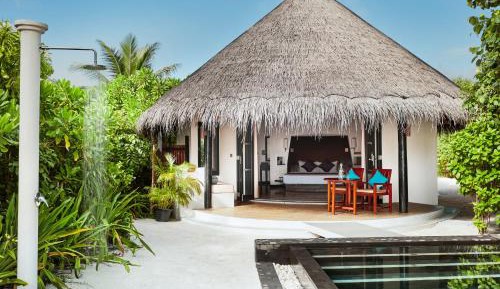 Beach Villa with Pool - Free Transfer, 2 pax, 7 nights minimum