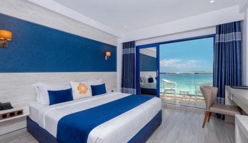 Deluxe Double Room Seaview with Balcony