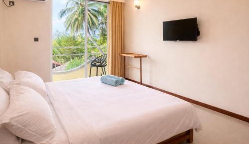 Double Room with Balcony and Sea View