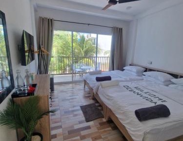 Comfort Triple Room