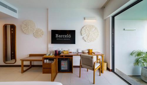 	 Superior Ocean View (Free Airport Transfer)
