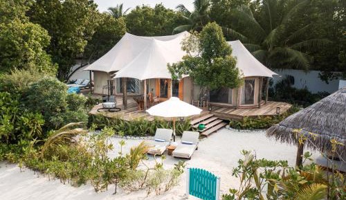 Safari Beach Villa with Pool