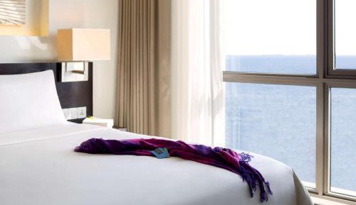 Executive Double Room (Free Return Airport Transfer, Complimentary Wifi)