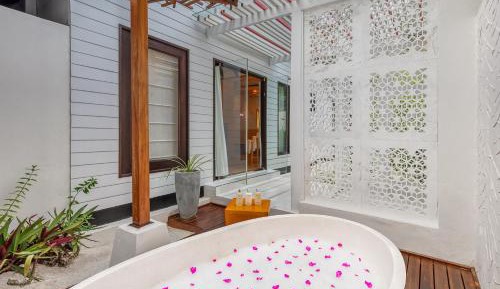 Beach Pool Pavilion -2 Bedroom Suite