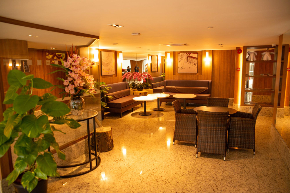 Dhiffushi Hotel | Nirili Villa