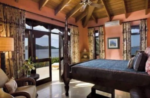 East End Villa | Oceanfront Balinese inspired luxury villa