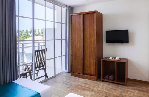 Maamigili Bed & Breakfast | Maaniya Palace