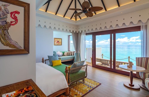 Eh'mafushi Resort | SAii Lagoon Maldives, Curio Collection by Hilton
