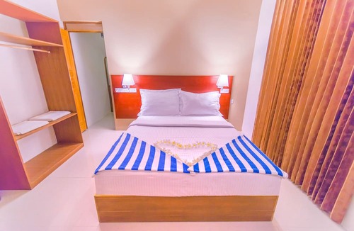 Dhangethi Hotel | South Ari Dive Center