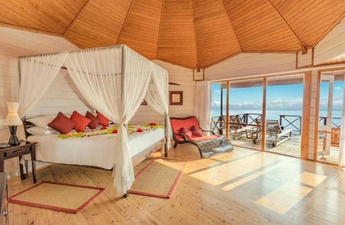 Komandoo Hotel | Komandoo Island Resort & Spa - Adults Only