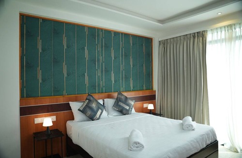 Hulhumale Hotel | The R One