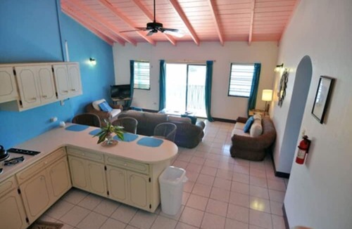 Cane Garden Bay Hotel | The Heritage Inn