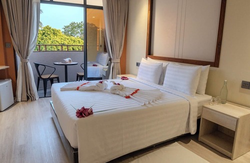 Maduvvari Hotel | Aquaraa