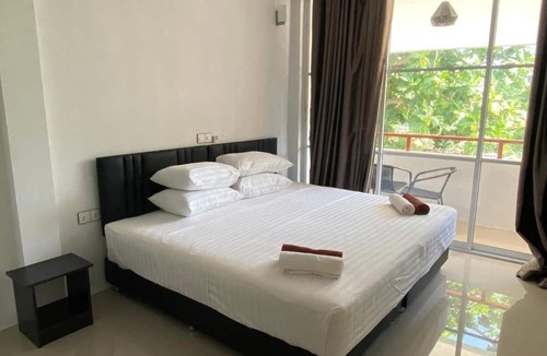Thoddoo Hotel | Dacha Thoddoo White Sand