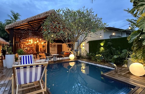 Fehendhoo Hotel | Atholhu Residence