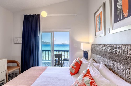 West End Hotel | Sebastian's on the Beach