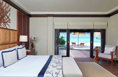 Emboodhu Finolhu Resort | Taj Exotica Resort And Spa