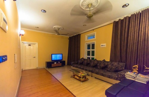 Ukulhas Hotel | Gunbaru Inn