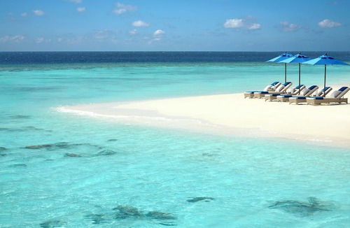 Mudhdhoo Hotel | Dusit Thani Maldives