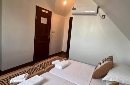 Dhidhdhoo Hotel | Alma Maldiva beach hotel