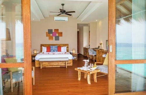 Kudafushi Hotel | Kudafushi Resort & Spa