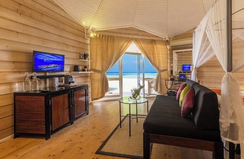 Kuredu Island Hotel | Kuredu Island Resort & Spa