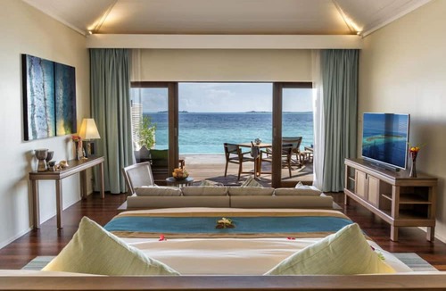 Huruvalhi Resort | Hurawalhi Island Resort