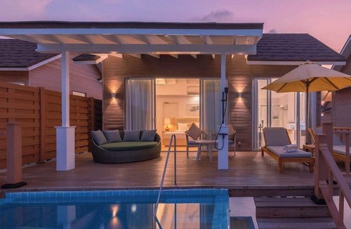 Dhigufaruvinagan'du Hotel | Dhigufaru Island Resort