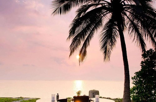 Reethi Rah House | Haven of Relaxation! Balcony w/Beach View, Private Indoor Spa Tub, Outdoor Pool