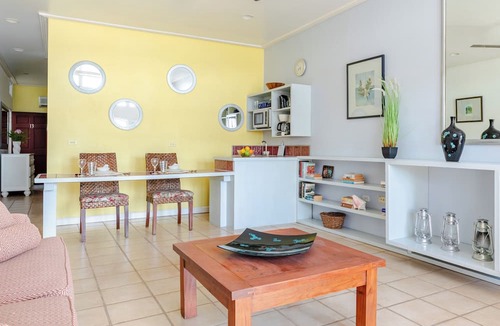 Daseys Villa | Fort Recovery Beachfront Resort