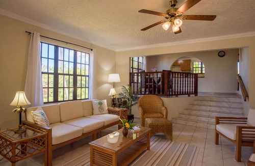 Stevens Pasture Apartment | Bayview Vacation Apartments