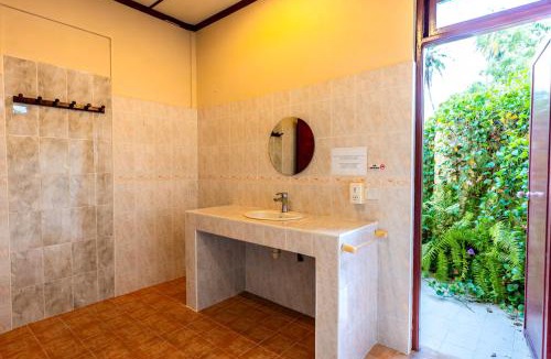 Rinbudhoo House | Guest houses in Maldives