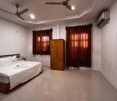 Maamigili House | Gaahaka Beach