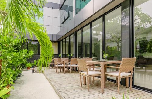 Dhangethi Hotel | Aqua Luna Dhangethi