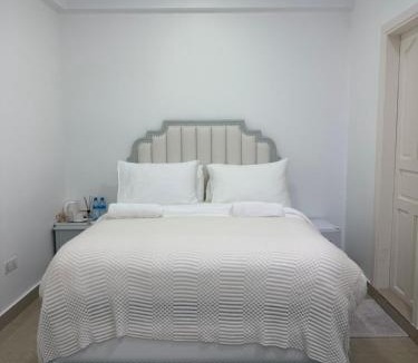 Male Apartment | Park View Stay