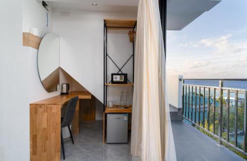 Ukulhas Hotel | Seaside Oceanview