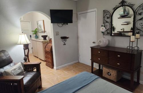 Waterfront Apartment | Wilche Cottage