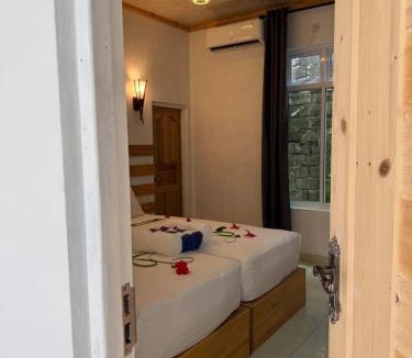 Omadhoo House | Reethi Stay Omadhoo