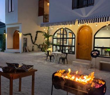 Dhiffushi House | Ruka Maldives