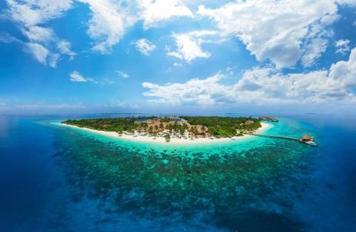 Filaidhoo Resort | Reethi Faru Resort - Stay 5 Nights or More and Enjoy a Free Sunset Cruise