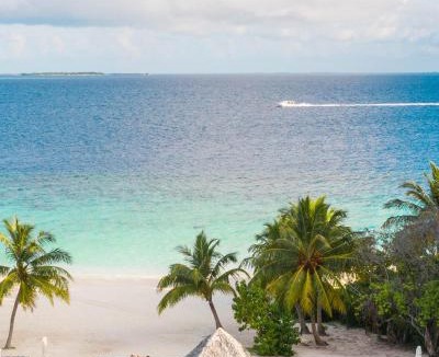 Meedhupparu Resort | Adaaran Select Meedhupparu - with Dine around Premium All inclusive 24 hours