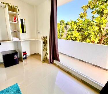 Thoddoo Hotel | Sands Garden Hotel