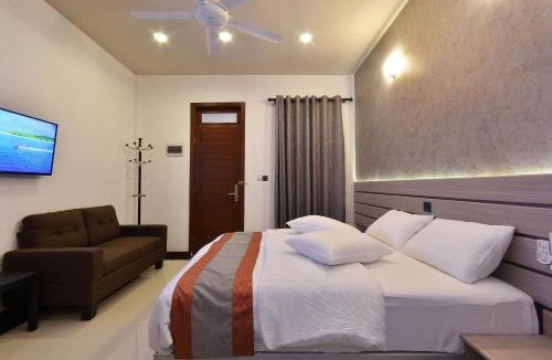 Ukulhas House | Nala Veli Villa