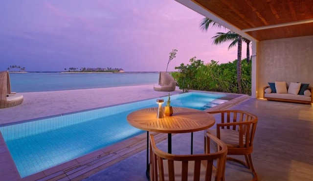 Kuda Villingili Maldives, Free Return Transfers 03 nights & above in Kuda Villingili