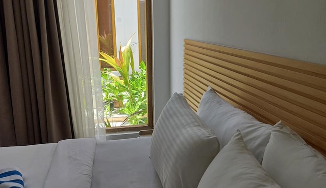 Dhigurah Tourist Hotel