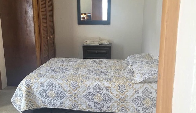 Impeccable, Comfortable 1-bed Apartment