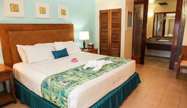 Anegada Reef Hotel in Setting Point